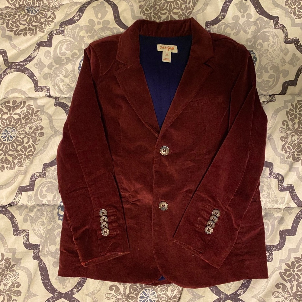 Boys’ Bundle - ready 4 the holidays! Boys’ 5 & 5T blazer, pants, vest, & shirts.